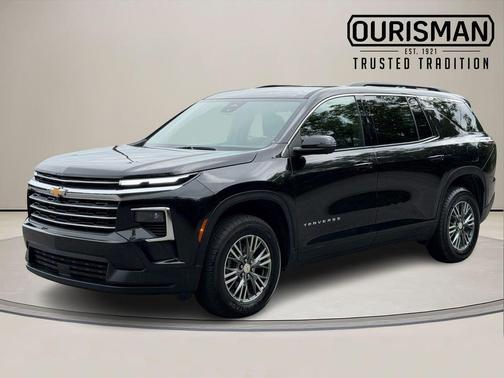 Black Metallic 2024 Chevrolet Traverse LT
