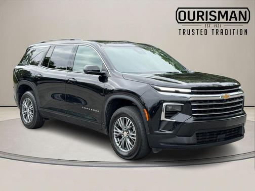 Black Metallic 2024 Chevrolet Traverse LT