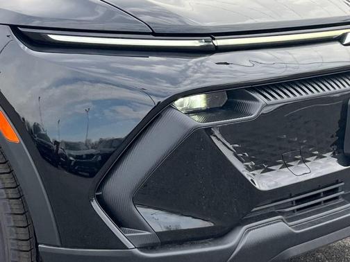 2026 Chevrolet Equinox EV LT 2