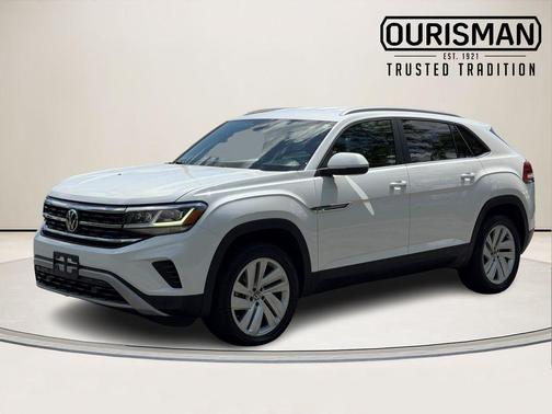 Oryx White Pearl Effect 2021 Volkswagen Atlas Cross Sport 2.0T SE w/Technology