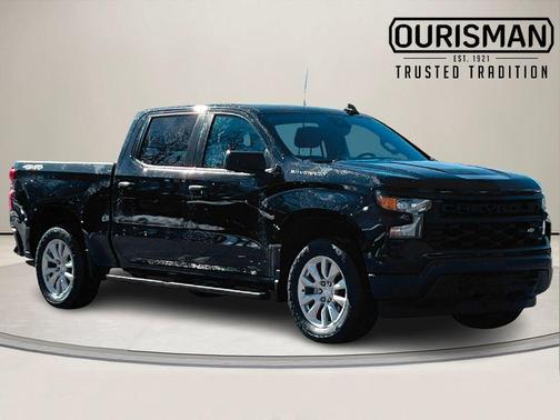2022 Chevrolet Silverado 1500 Custom