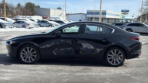 2025 Mazda Mazda3 FWD w/Preferred Package