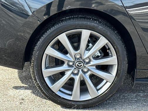 2025 Mazda Mazda3 FWD w/Preferred Package