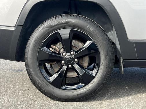 2021 Jeep Cherokee Latitude Plus