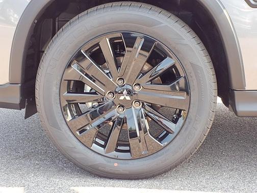 2025 Mitsubishi Outlander Sport 2.0 LE