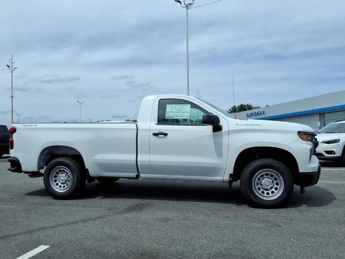 2025 Chevrolet Silverado 1500 WT