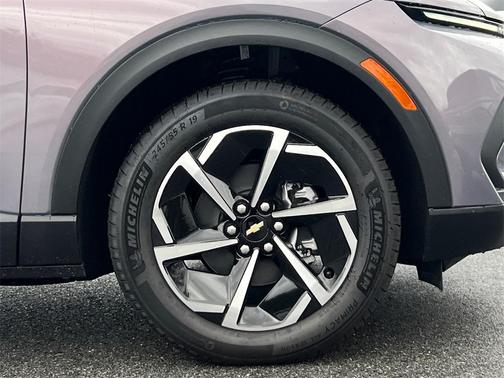 2026 Chevrolet Equinox EV LT 2