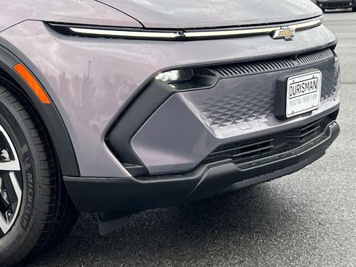 2026 Chevrolet Equinox EV LT 2