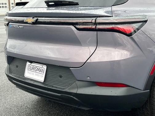 2026 Chevrolet Equinox EV LT 2