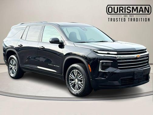 2024 Chevrolet Traverse LT