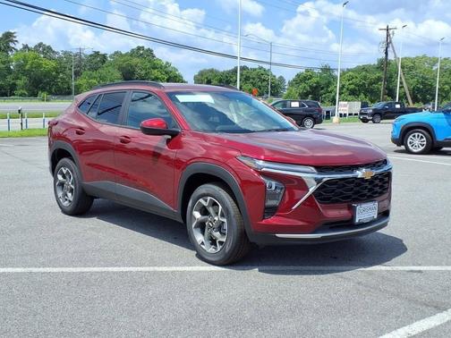 2025 Chevrolet Trax LT