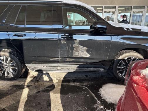 2023 Cadillac Escalade Sport