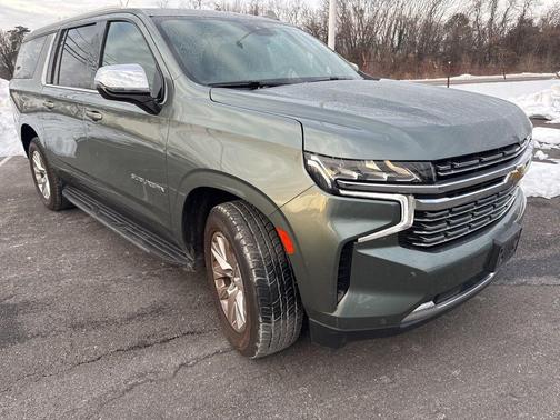 2023 Chevrolet Suburban Premier
