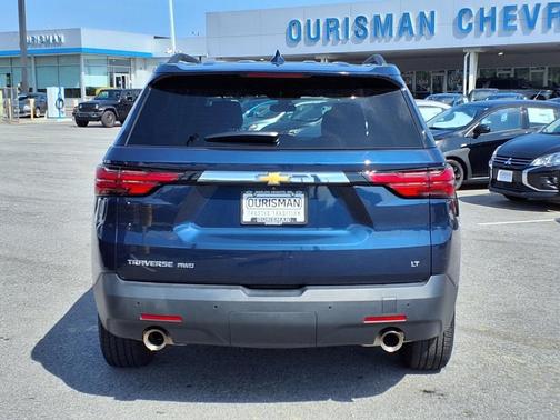 2022 Chevrolet Traverse LT Cloth