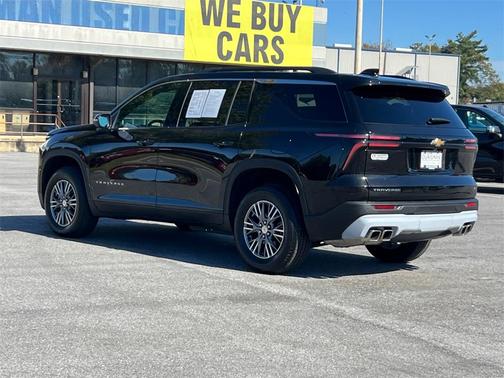2024 Chevrolet Traverse LT