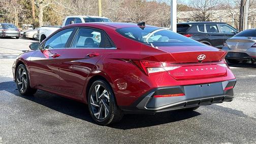 2025 Hyundai ELANTRA SEL Convenience