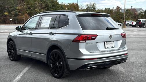 2021 Volkswagen Tiguan 2.0T SE R-Line Black