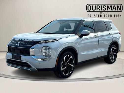 2022 Mitsubishi Outlander SE
