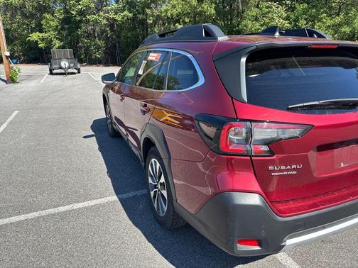 Crimson Red Pearl 2024 Subaru Outback Limited