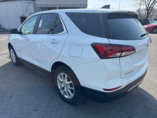 Summit White 2024 Chevrolet Equinox LT