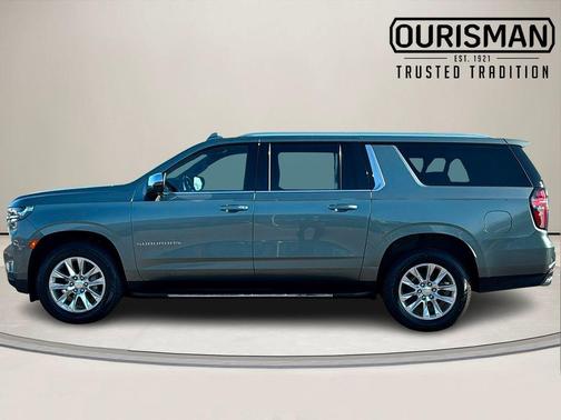 2023 Chevrolet Suburban Premier