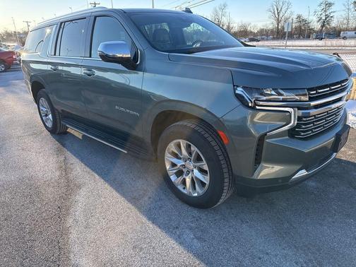 2023 Chevrolet Suburban Premier