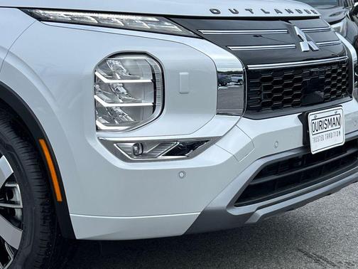 2026 Mitsubishi Outlander SEL