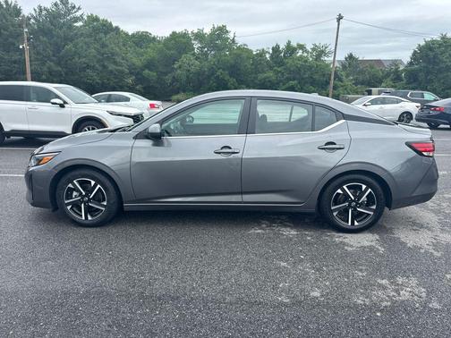 Gun Metallic 2024 Nissan Sentra SV