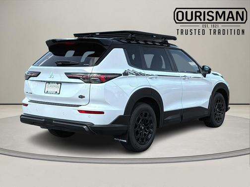 2025 Mitsubishi Outlander Trail Edition