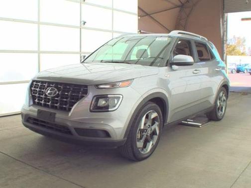 2023 Hyundai VENUE SEL