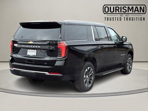 2026 Chevrolet Suburban LT