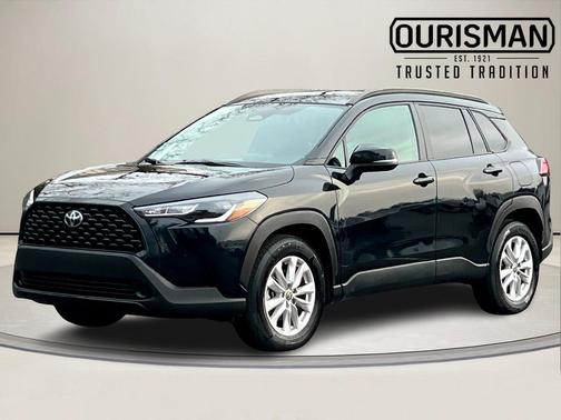 2023 Toyota Corolla Cross LE