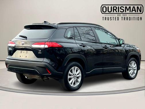 2023 Toyota Corolla Cross LE
