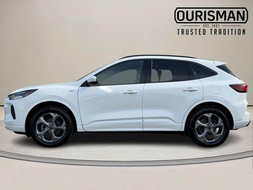 Oxford White 2023 Ford Escape ST-Line Select