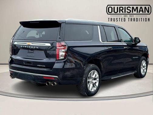 2023 Chevrolet Suburban Premier