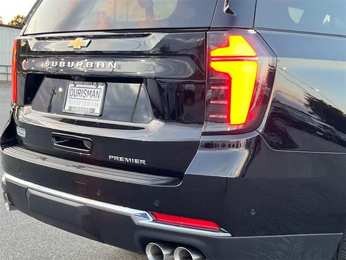 2025 Chevrolet Suburban Premier