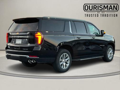 2025 Chevrolet Suburban Premier