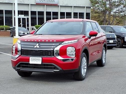 2025 Mitsubishi Outlander ES