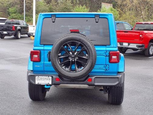 2022 Jeep Wrangler Unlimited 4xe Sahara