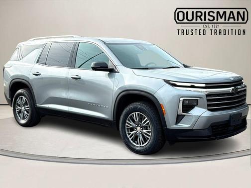 2024 Chevrolet Traverse LT