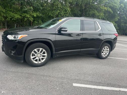 2021 Chevrolet Traverse LT Leather