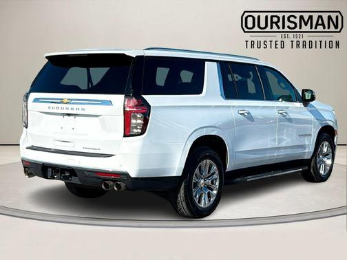 2023 Chevrolet Suburban Premier