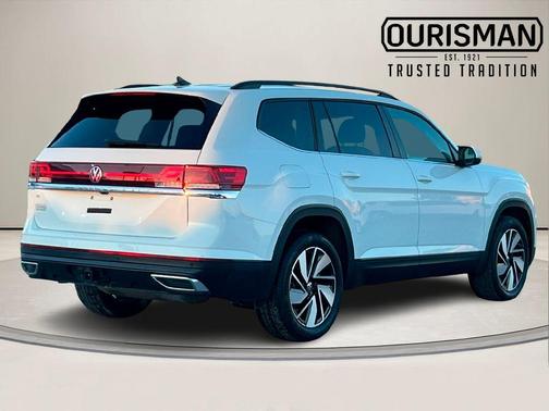 2024 Volkswagen Atlas 2.0T SE w/Technology