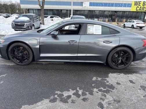 2022 Audi e-tron GT Prestige