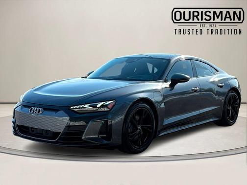 2022 Audi e-tron GT Prestige