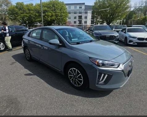2021 Hyundai IONIQ EV SE