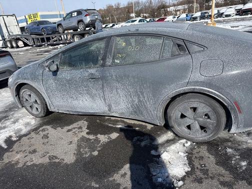 2024 Toyota Prius LE