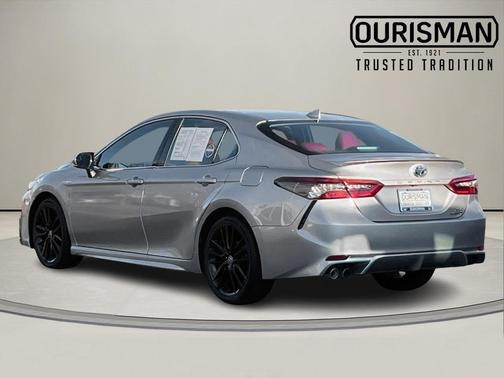 2021 Toyota Camry Hybrid XSE