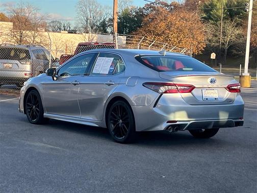 2021 Toyota Camry Hybrid XSE