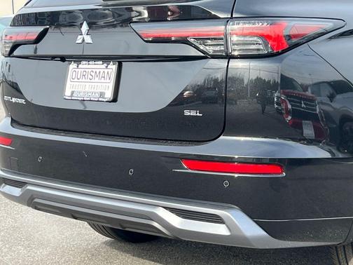 2026 Mitsubishi Outlander SEL